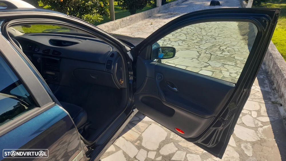 Renault Laguna Break 1.6 Privilége - 36