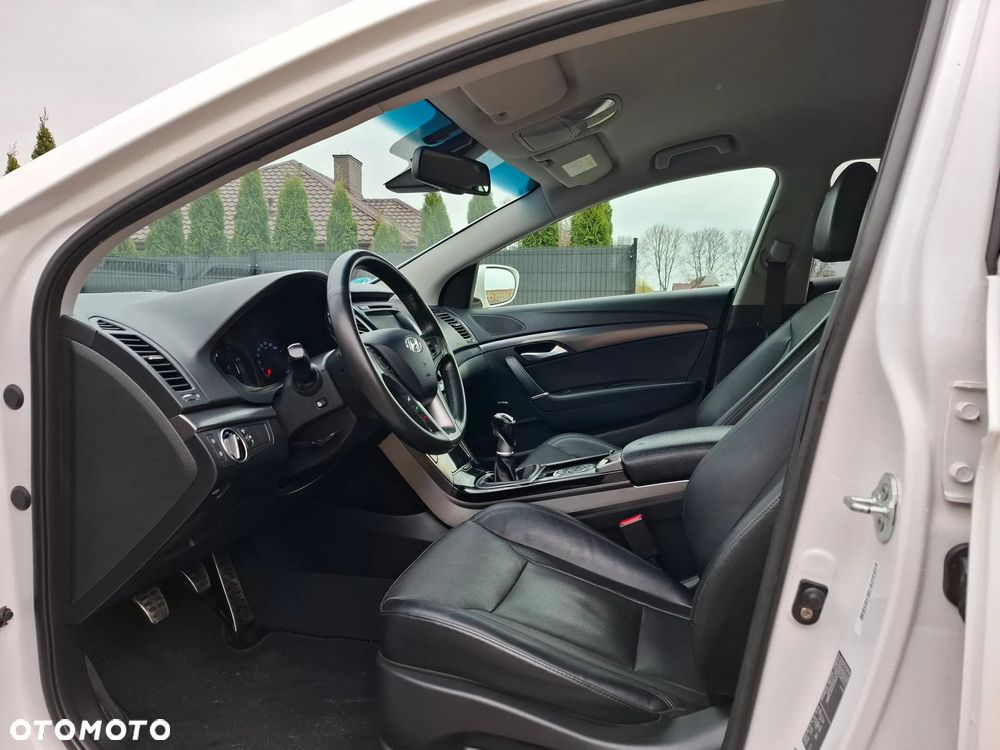 Hyundai i40 Kombi blue 1.7 CRDi Premium - 13