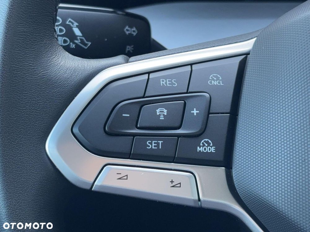 Volkswagen Golf Variant - 18