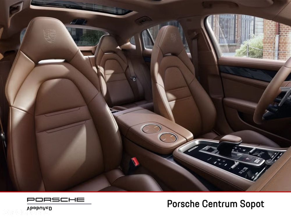 Porsche Panamera 4 E-Hybrid Platinum Edition - 5