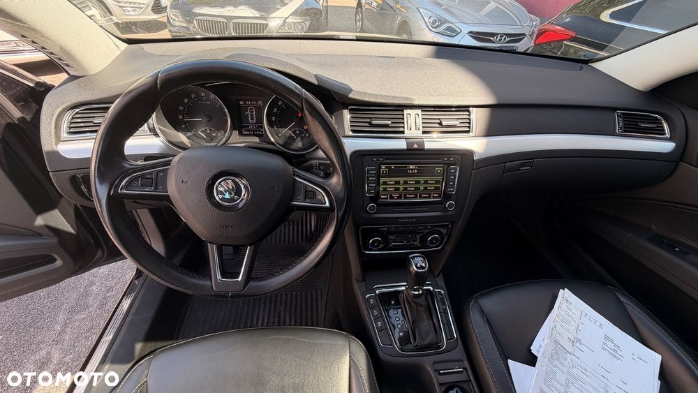 Skoda Superb 2.0 TDI 4x4 Elegance DSG - 10