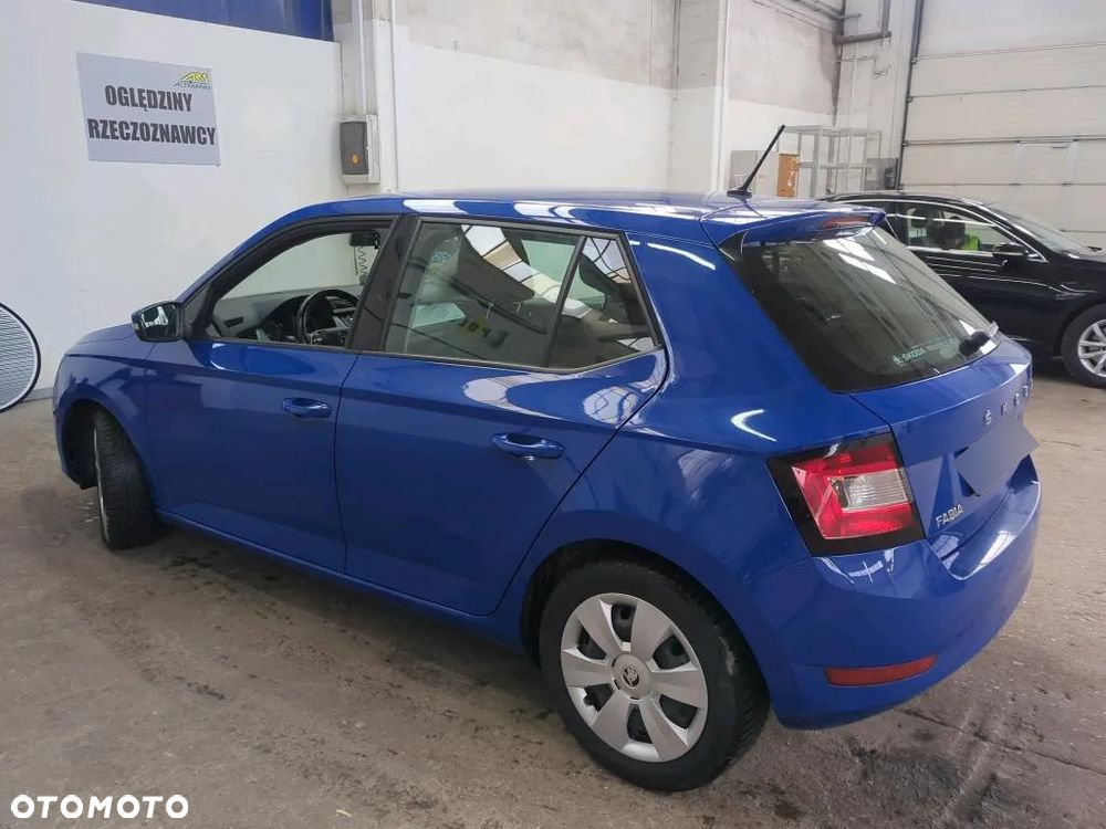 Skoda Fabia 1.0 Ambition - 18