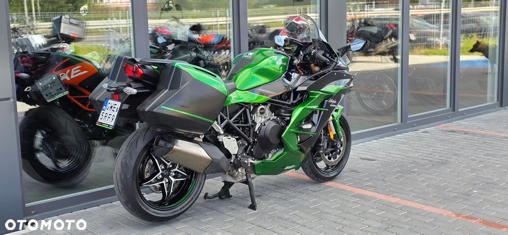 Kawasaki Ninja H2 SX - 5