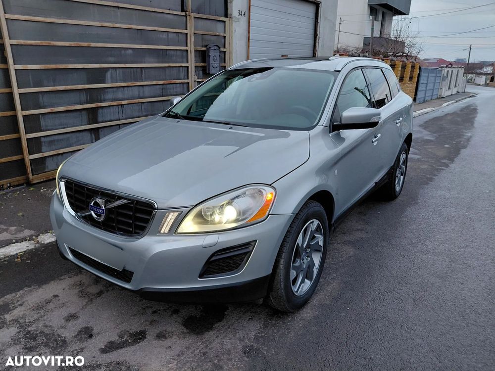 Volvo XC 60 D5 AWD Momentum - 18