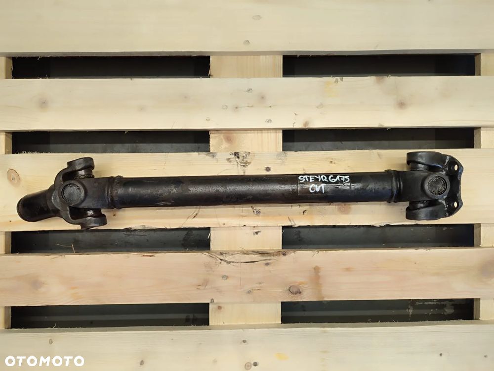 Wał napędowy Steyr 6175 CVT - 6