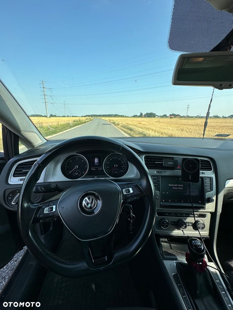 Volkswagen Golf 1.6 TDI BMT Comfortline - 8