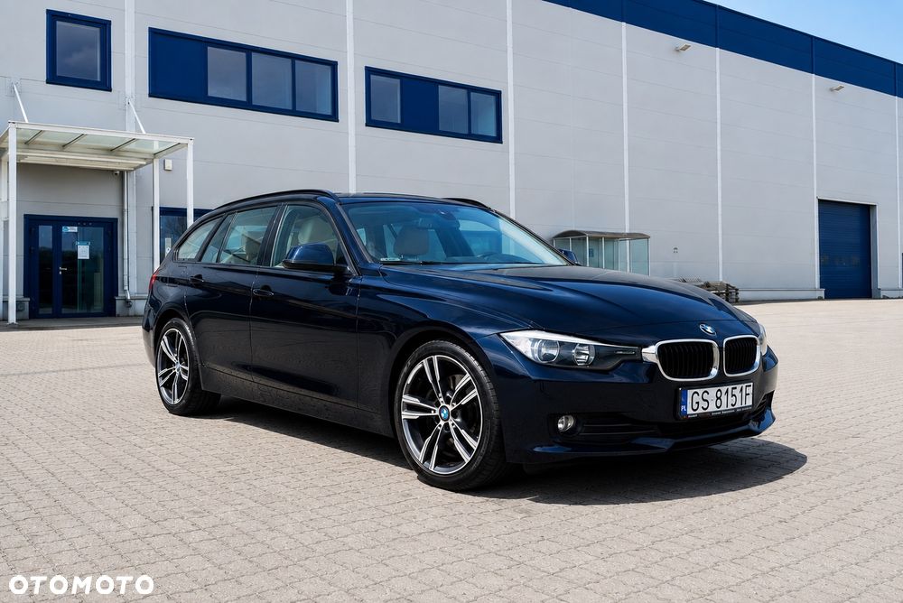 BMW Seria 3 318d Luxury Line EU6 - 3