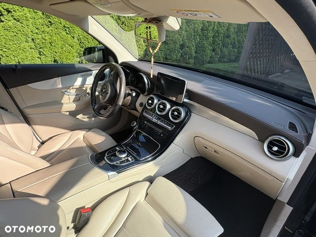 Mercedes-Benz GLC - 8