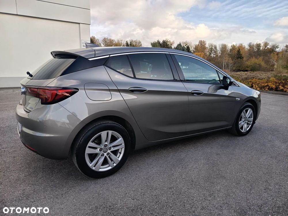 Opel Astra 1.4 T Elite - 12
