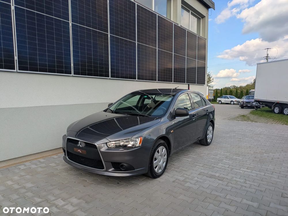 Mitsubishi Lancer - 2