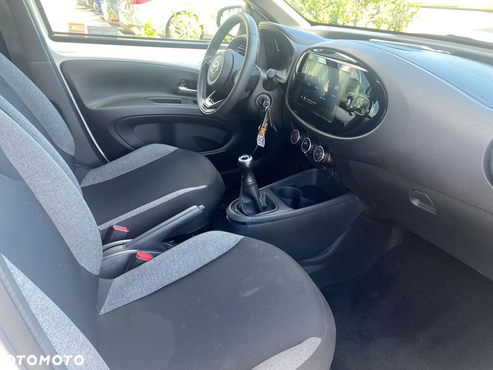 Toyota Aygo X - 22