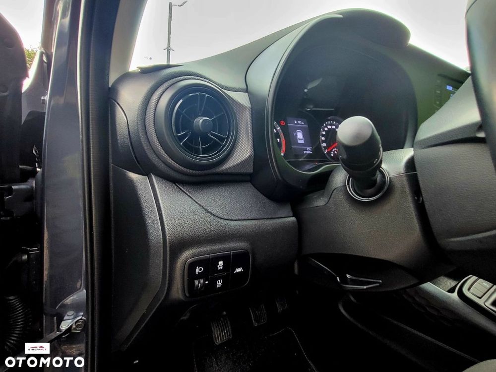 Hyundai i10 - 21