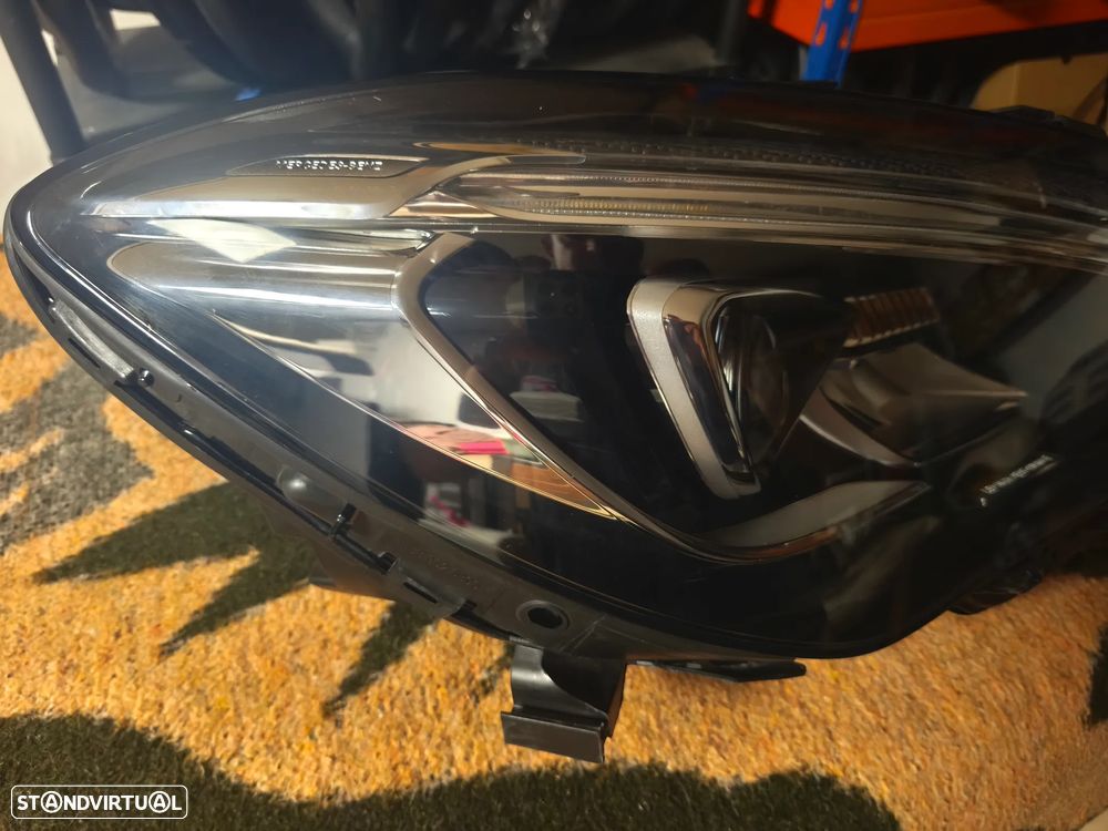 Farol direito LED Performance Mercedes CLA W117 - 7