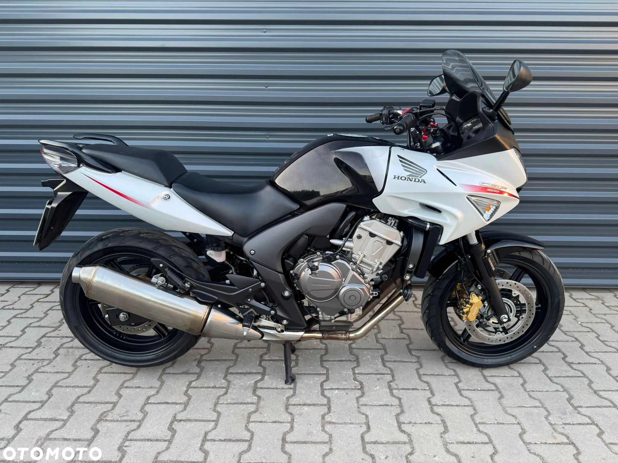 Honda CBF - 1