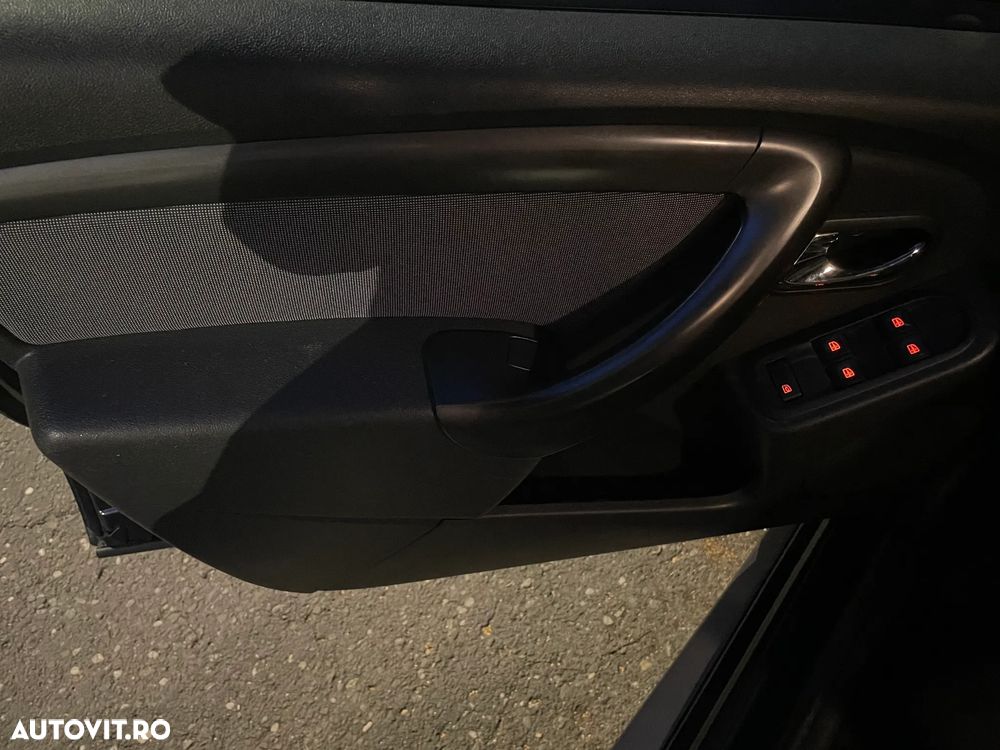 Dacia Duster 1.6 SCe Prestige jante 16" - 11