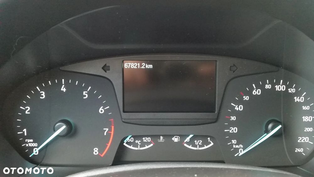 Ford Focus 1.0 EcoBoost Trend Edition - 19