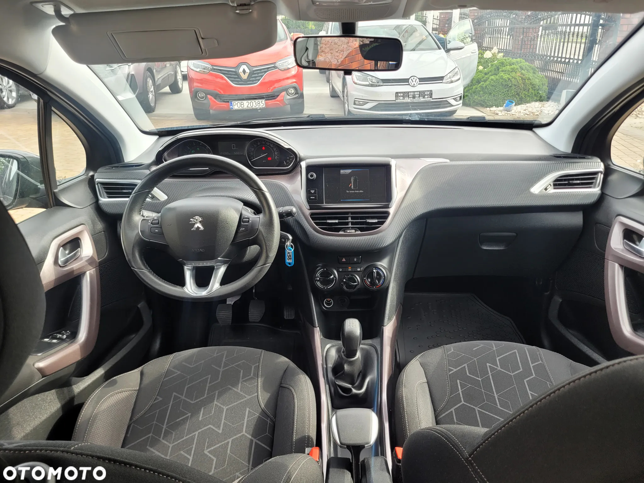 Peugeot 2008 1.2 Pure Tech Active - 10