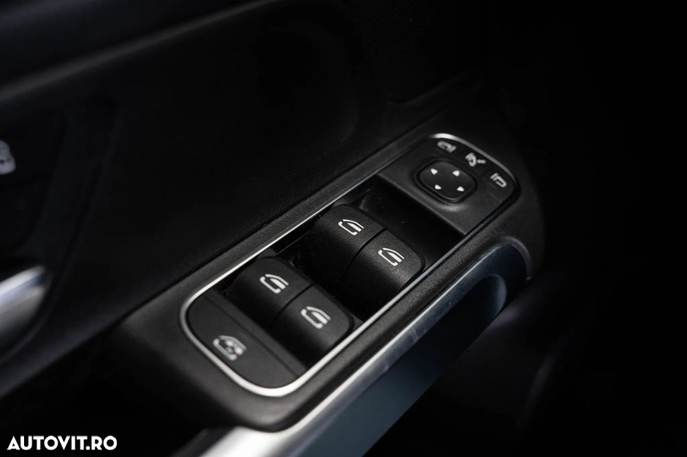 Mercedes-Benz GLB 200 d 8G-DCT - 25