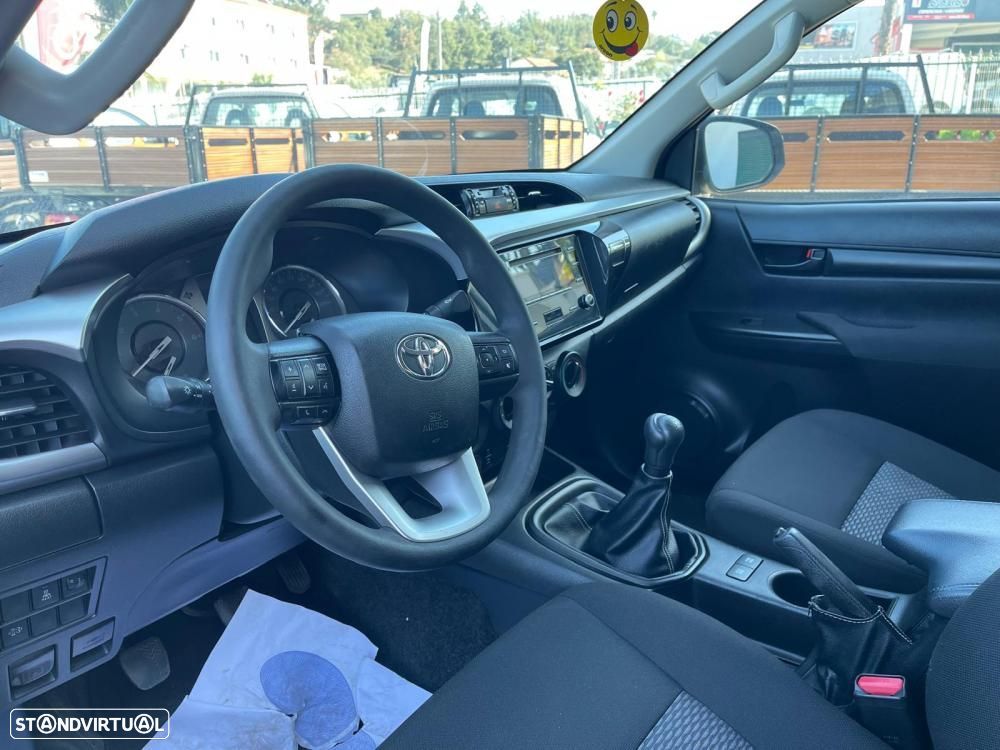 Toyota Hilux HILUX VIII 2.4D (150CV) - 11