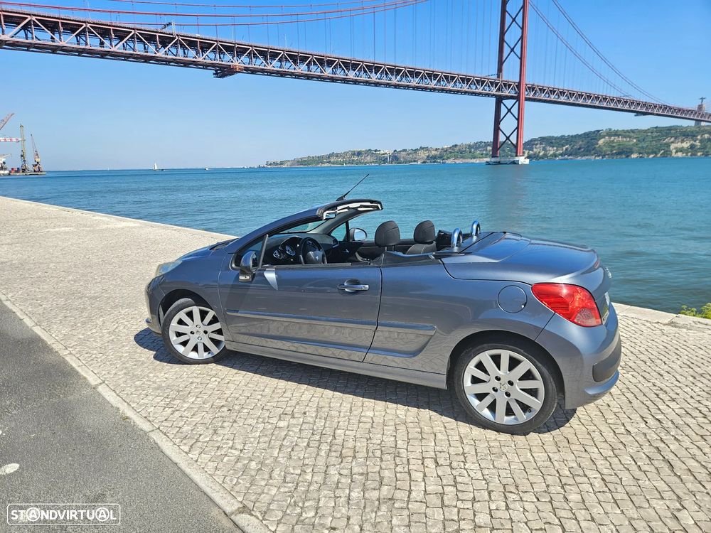 Peugeot 207 CC 1.6 HDi FAP Sport - 2