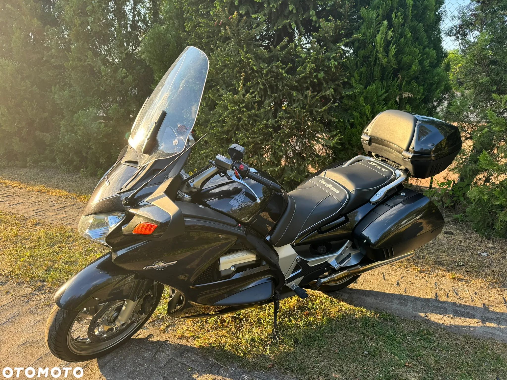 Honda NT - 1