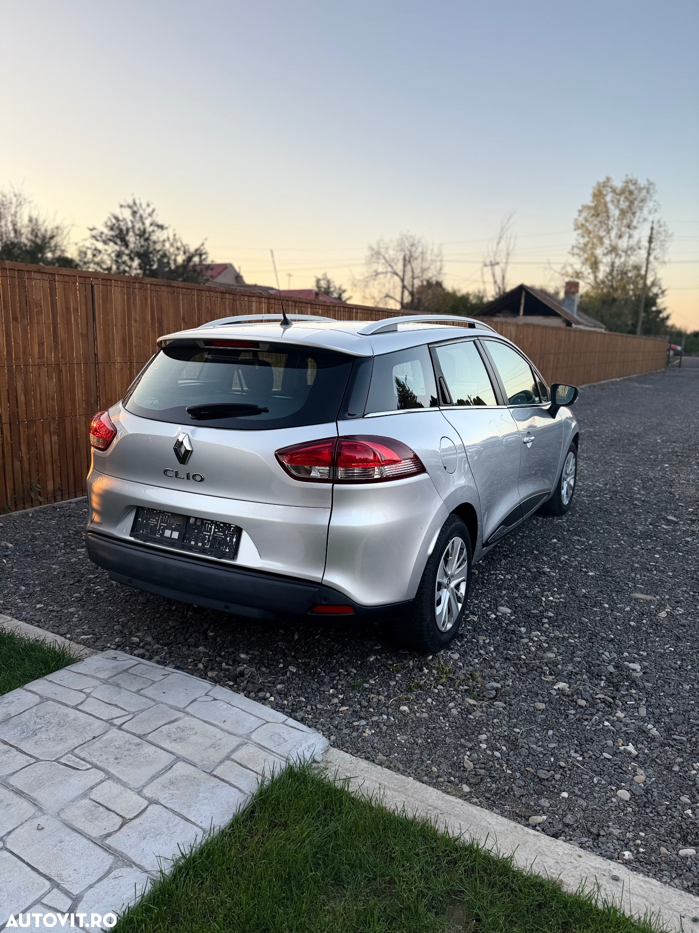Renault Clio Estate Energy dCi Intens - 6