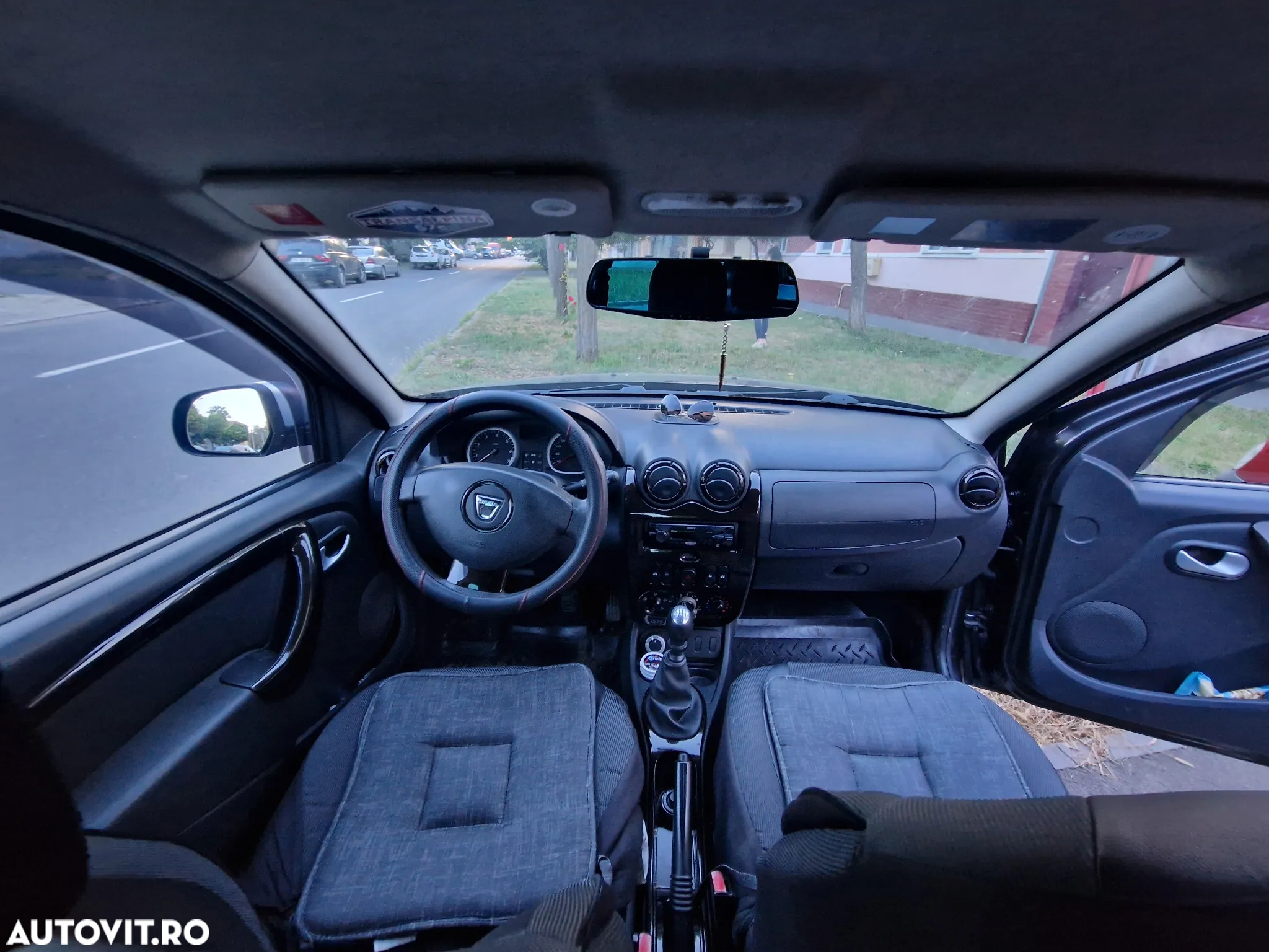 Dacia Duster 1.6 4x4 - 15
