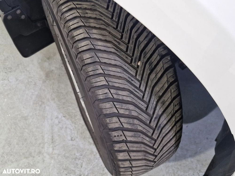 Dacia Duster 1.6 SCe Comfort - 14