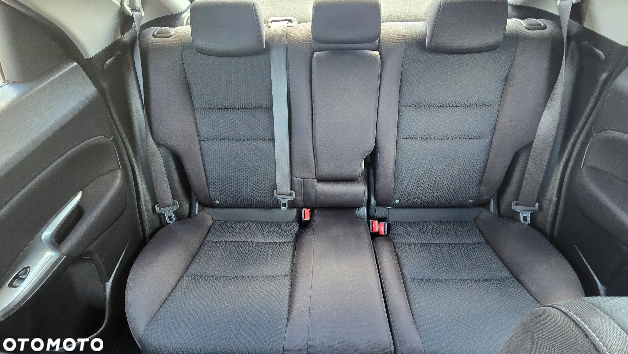Honda Civic 1.4 i-VTEC Elegance - 8