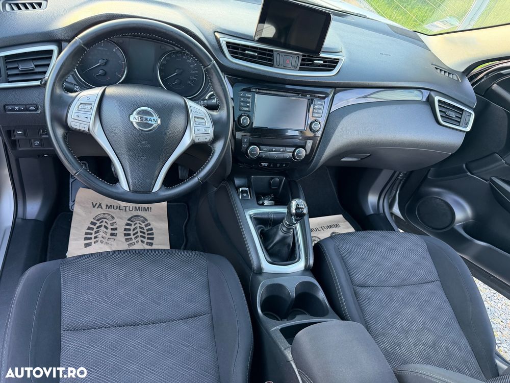 Nissan Qashqai 1.5 DCI TEKNA - 10