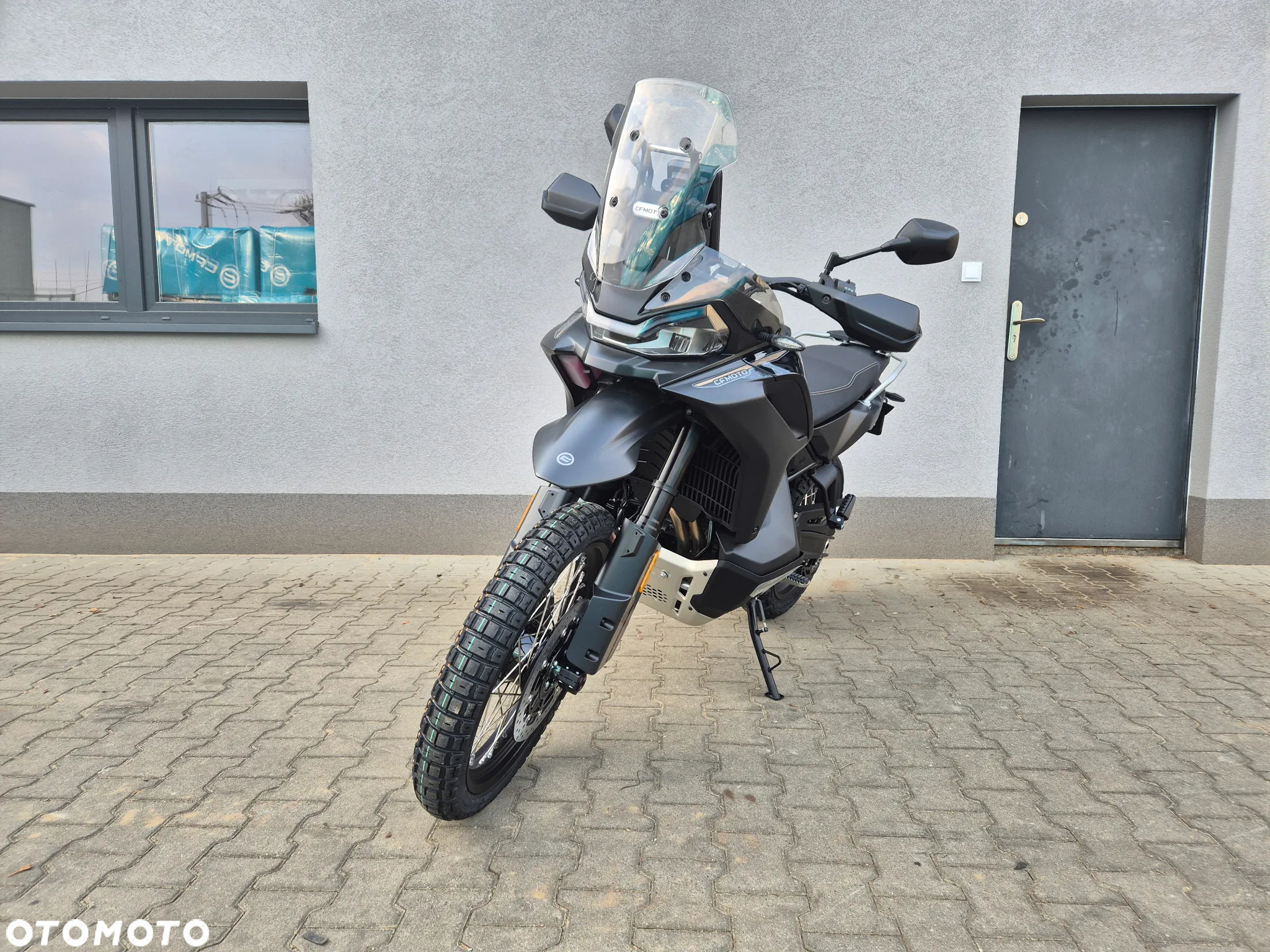 CFMoto MT