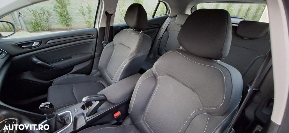 Renault Megane - 27
