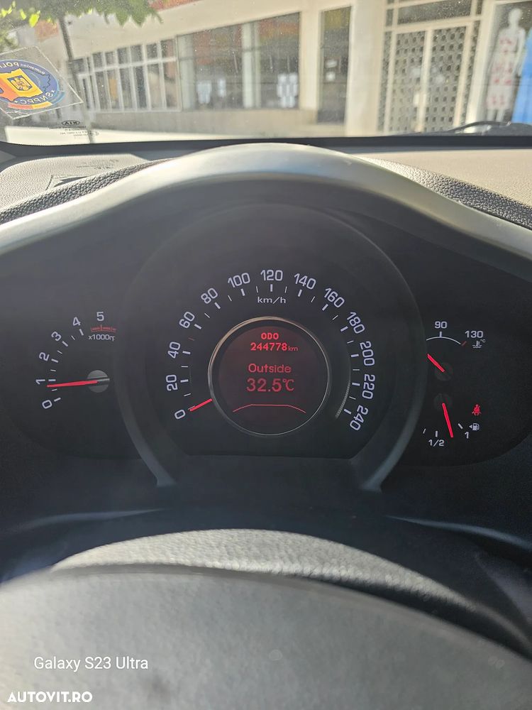 Kia Sportage - 14