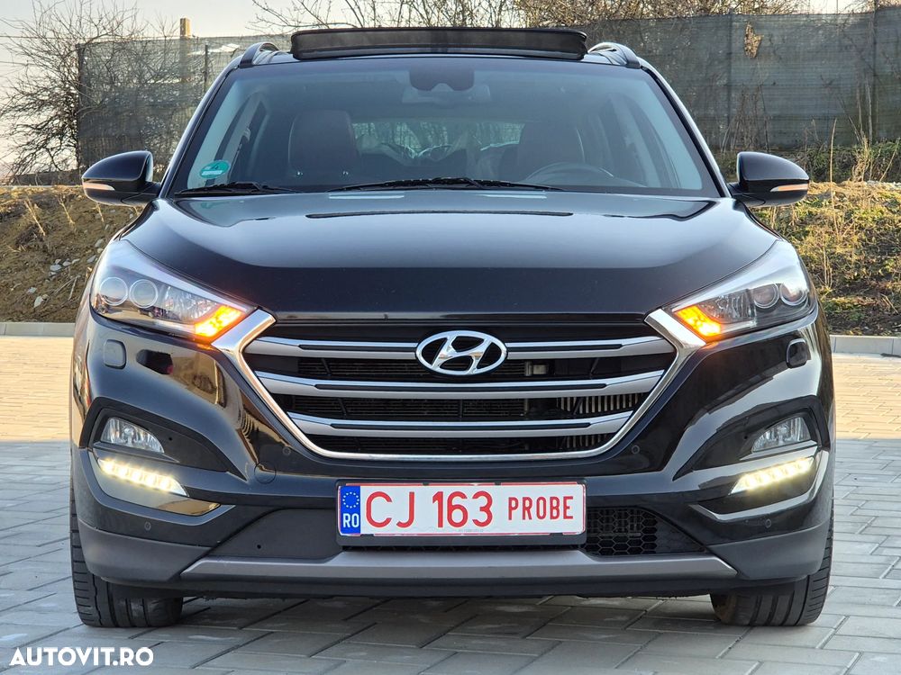 Hyundai Tucson 2.0 CRDI 4WD Automatik 25 Jahre - 27
