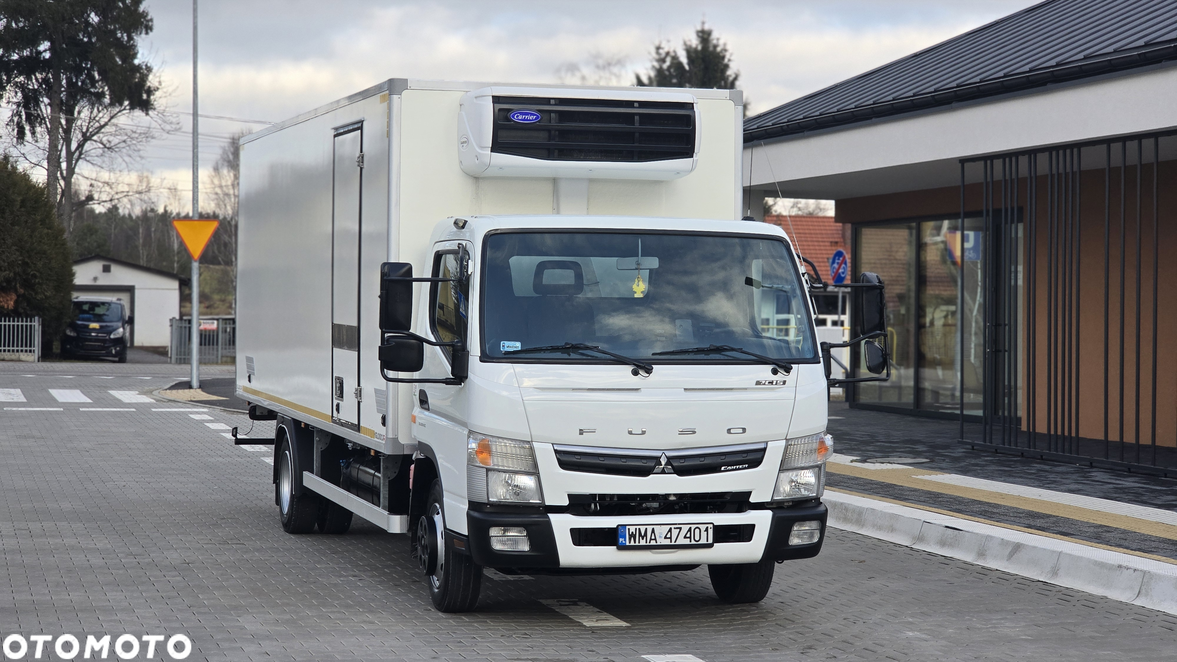 FUSO MITSUBISHI FUSO CANTER 7C15 ❗️❗️SILNIK IVECO / IGLOOCAR 6.20M 12EP / DMC 7.5T / CARRIER XARIOS 500 / SALON POLSKA / CHŁODNIA / MROŹNIA / -25 +25 / GRZANIE / ZASILANIE 230V / BLIŹNIAKI / DRUKARKA / RAMA / CABSTAR MAXITY   JAK NOWY ❗️❗️ - 11
