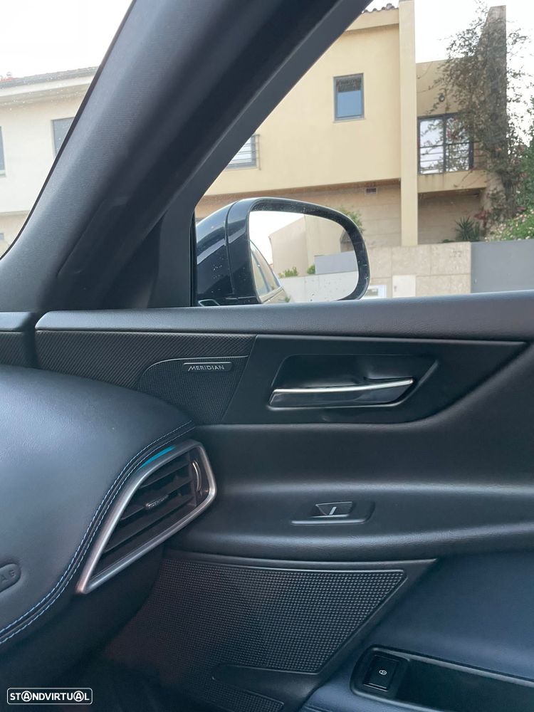Jaguar XE 3.0 V6 S/C S - 13