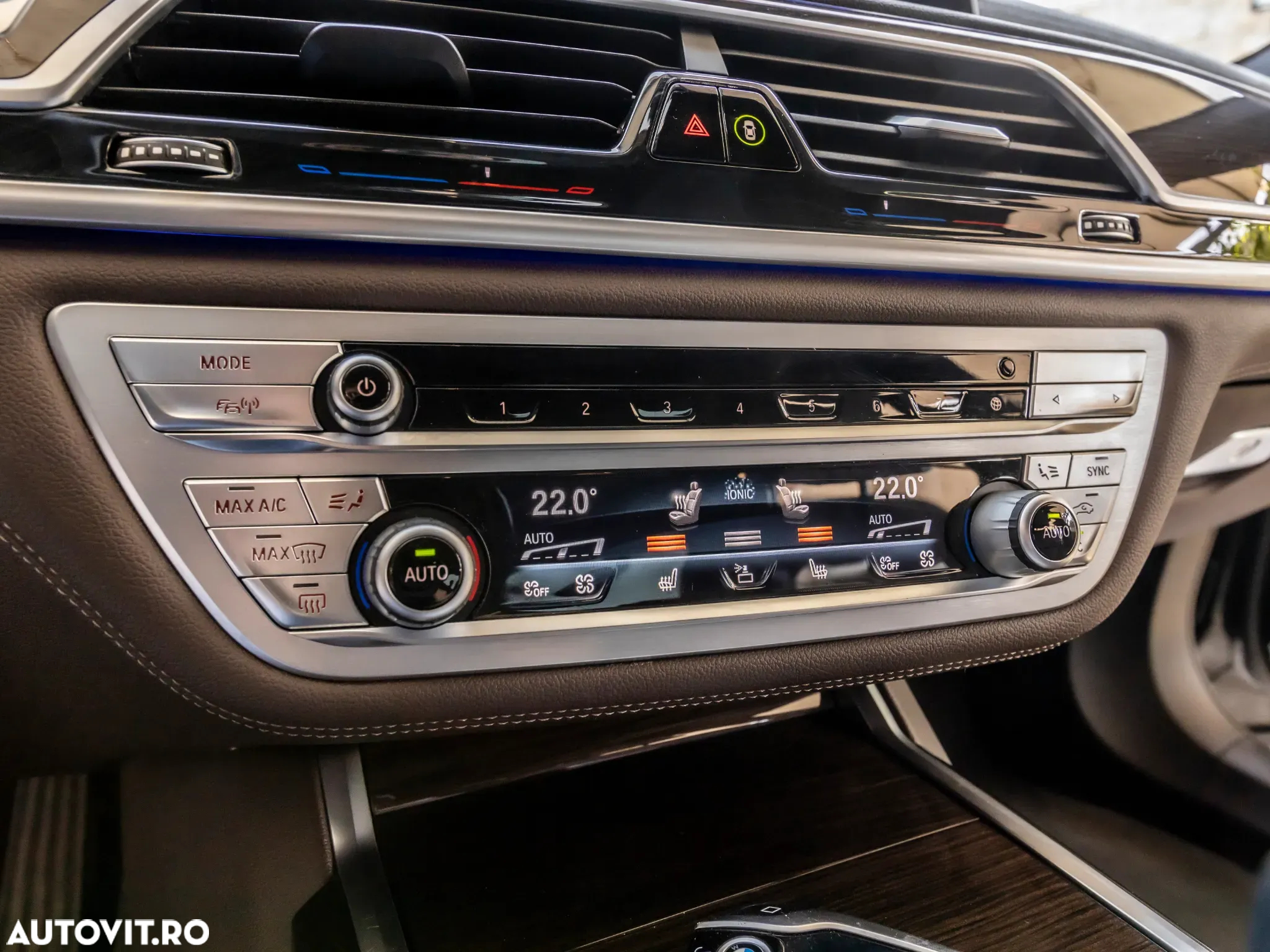 BMW Seria 7 745Le xDrive AT PHEV - 25