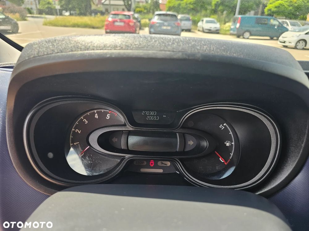 Opel VIVARO - 19