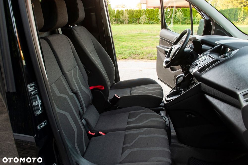 Ford Transit Connect - 28