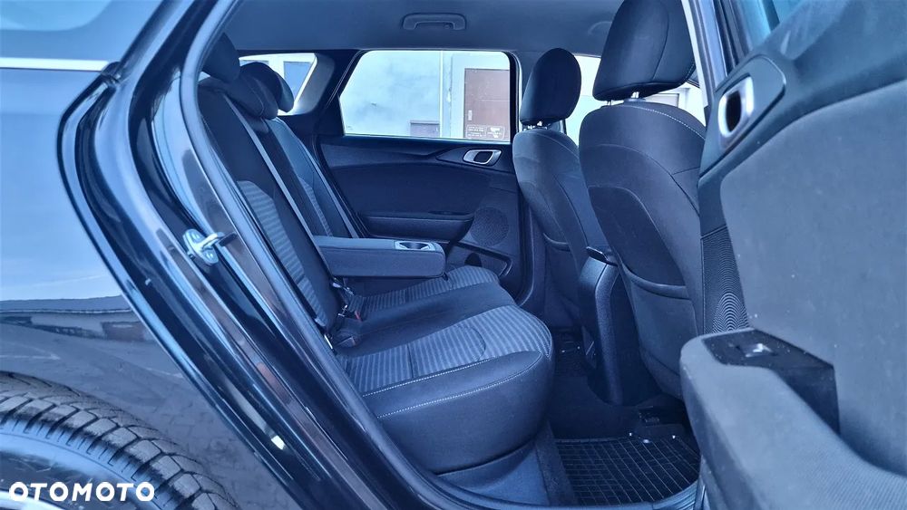 Kia Ceed 1.0 T-GDI M - 12