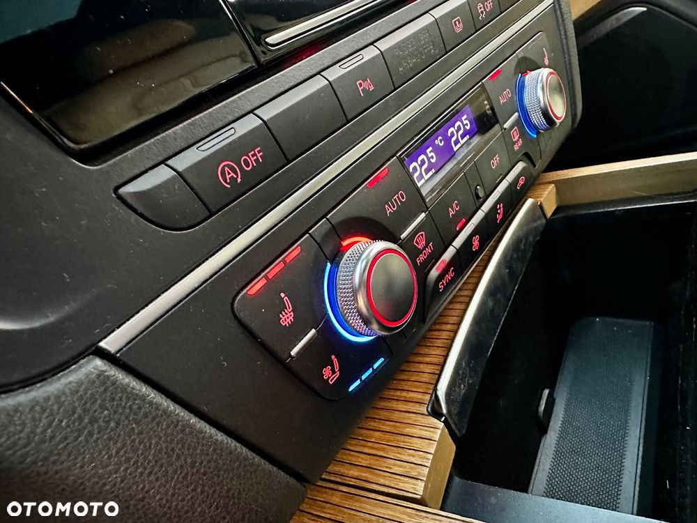 Audi S6 Limousine - 13