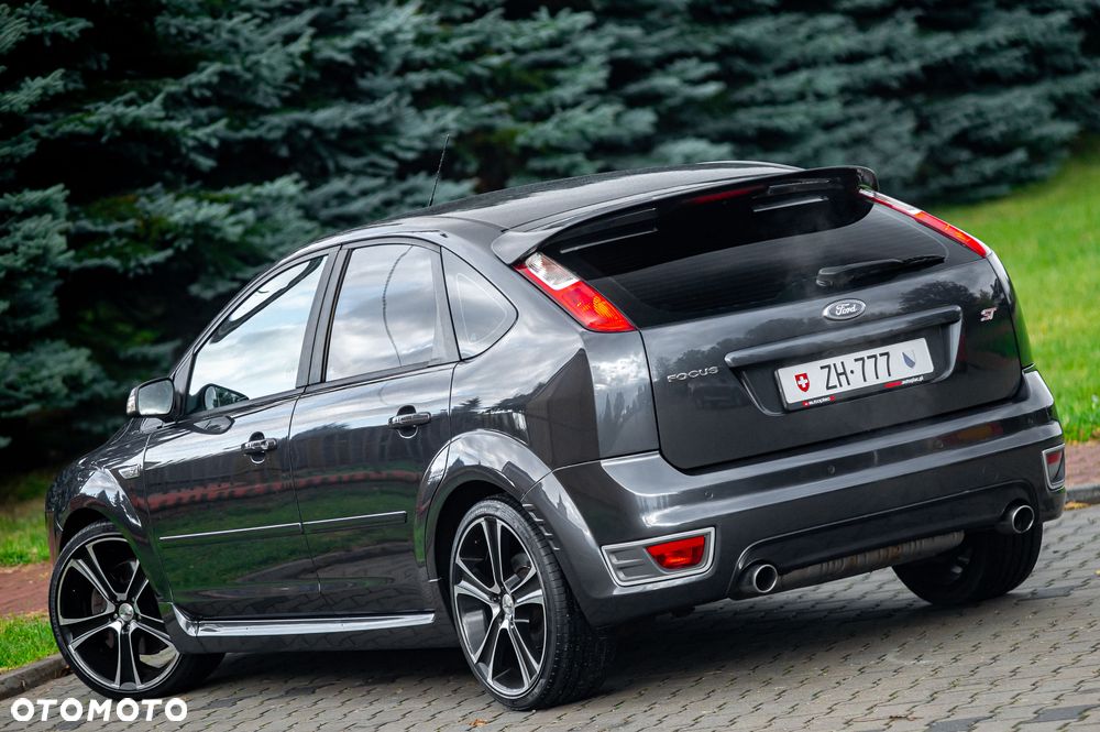 Ford Focus - 16