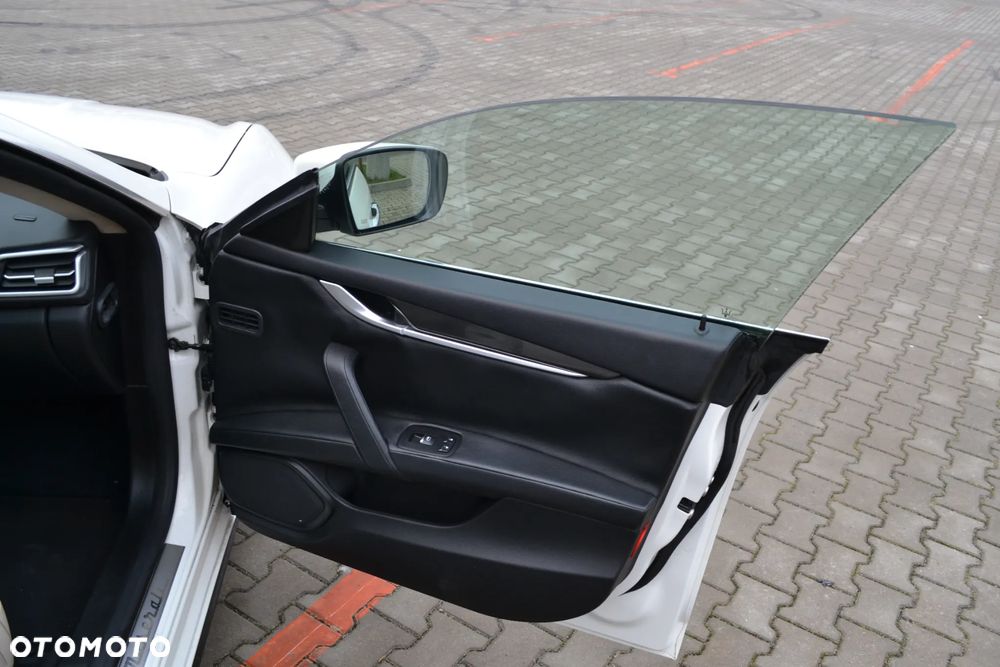 Maserati Ghibli Automatik - 28