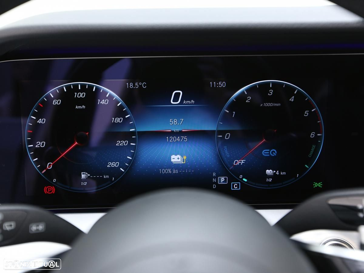 Mercedes-Benz E 300 de AMG Line 4Matic - 28