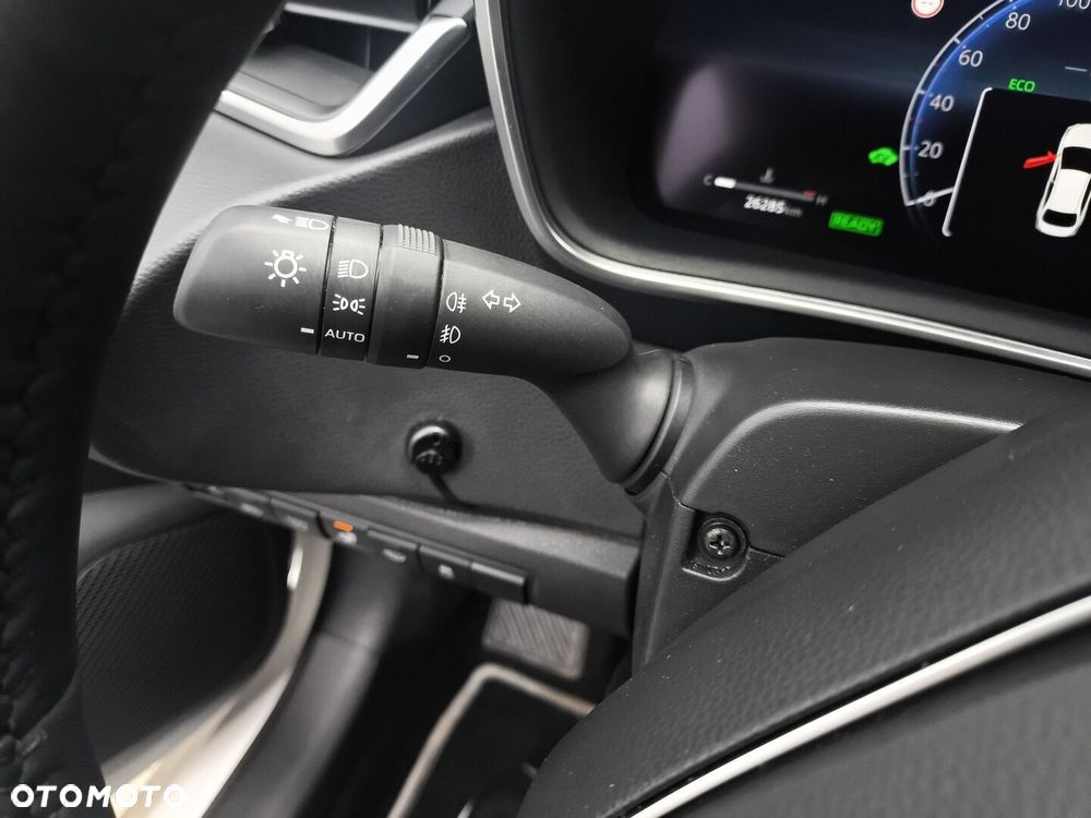 Toyota Corolla 1.8 Hybrid Style - 26