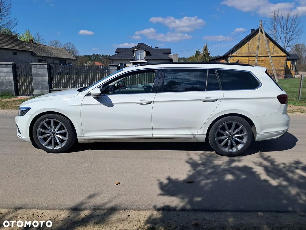 Volkswagen Passat 2.0 TDI SCR DSG Business - 4