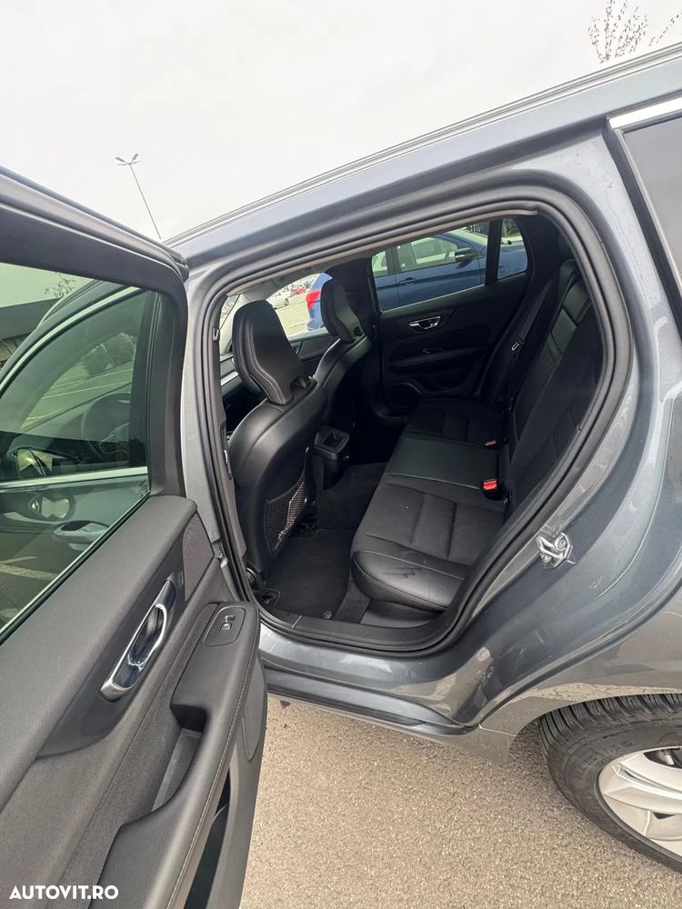 Volvo V60 D4 Momentum - 7