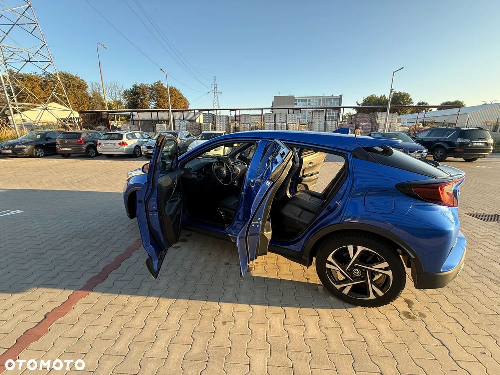 Toyota C-HR 2.0 Hybrid Dynamic Force Executive - 23