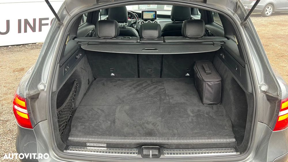 Mercedes-Benz GLC - 28