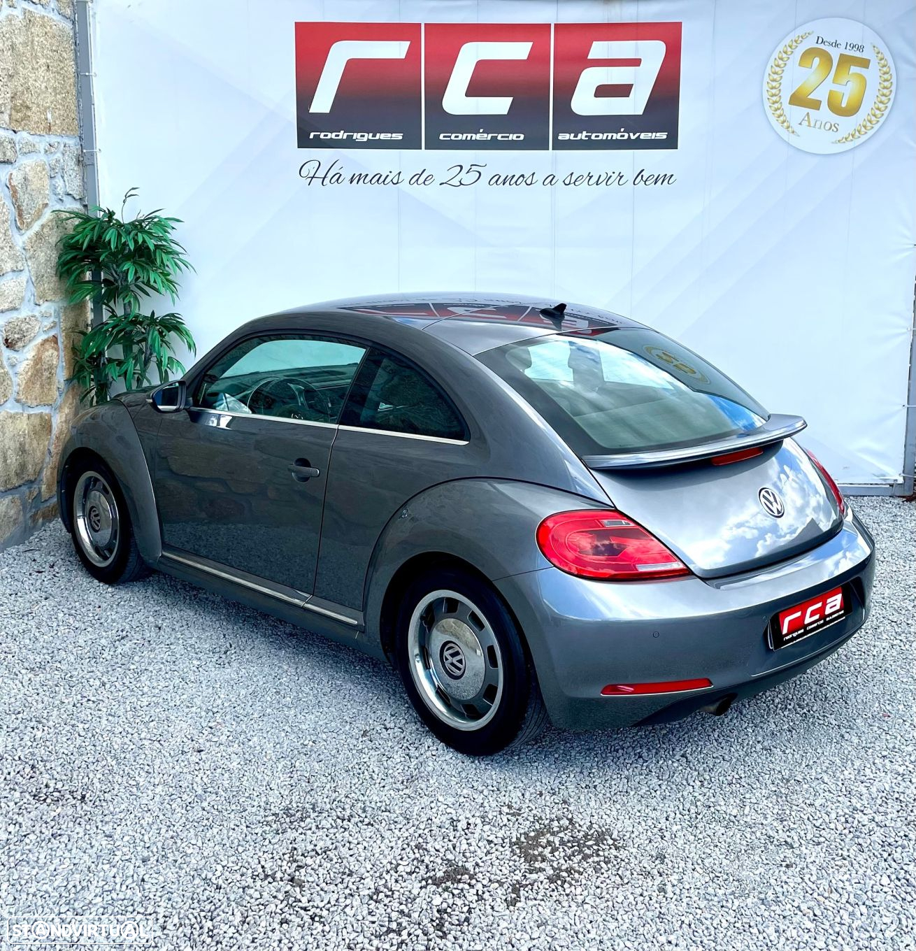 VW New Beetle 1.6 TDI DPF Fender Edition - 23